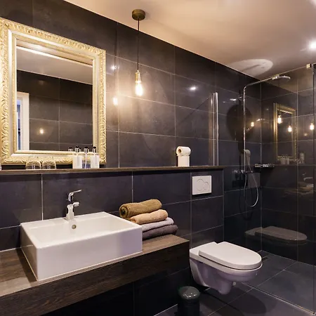 Charmehotel Kruishof 3* Ostende