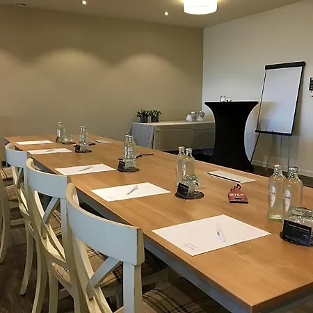 Charmehotel Kruishof 3* Остенде