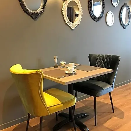 Charmehotel Kruishof Отель 3*