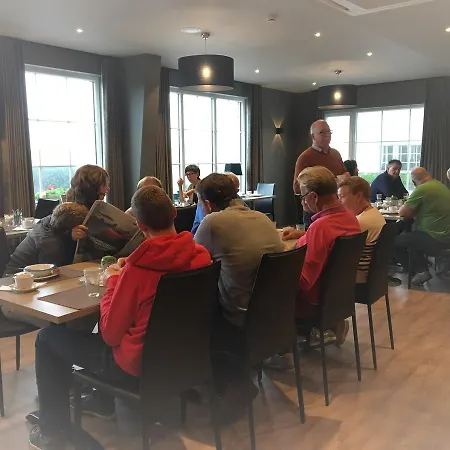 Charmehotel Kruishof Hotel 3*