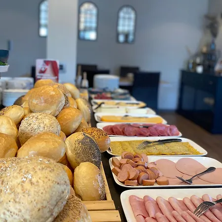 Charmehotel Kruishof 3*